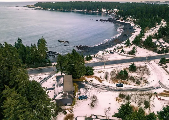 The Rogue Wave-Beach Access, Ocean Views, Private