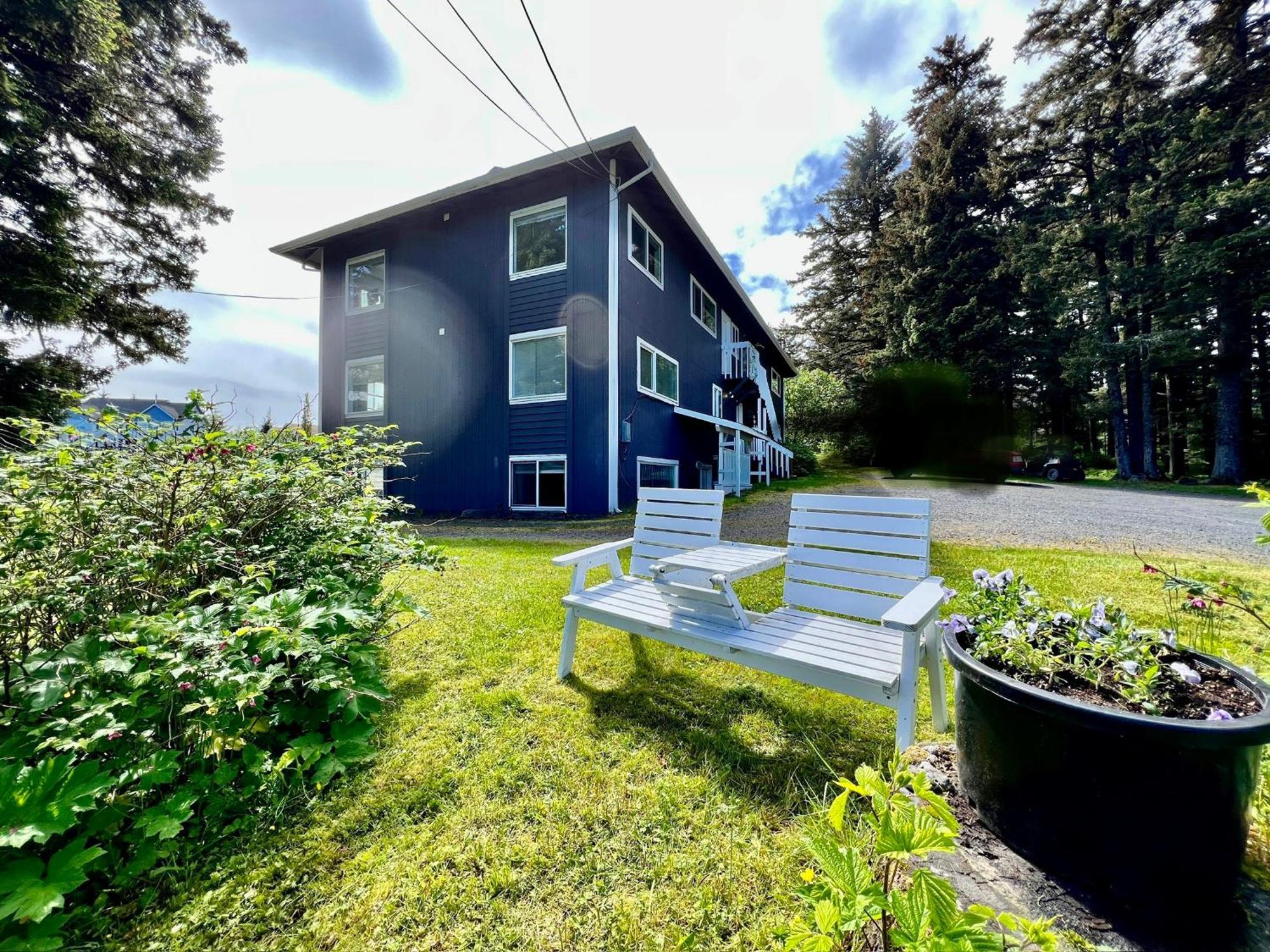 The Rogue Wave-beach Access, Ocean Views, Private Appartement