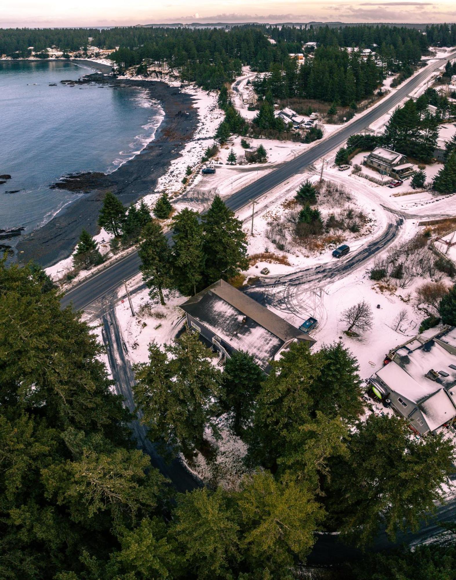 The Rogue Wave-beach Access, Ocean Views, Private Appartement Kodiak